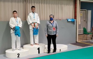 61e5ad4dacc4c_PodiumAxel.jpg